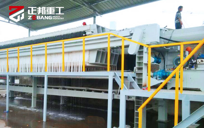 壓濾機(jī)使用現(xiàn)場(chǎng)